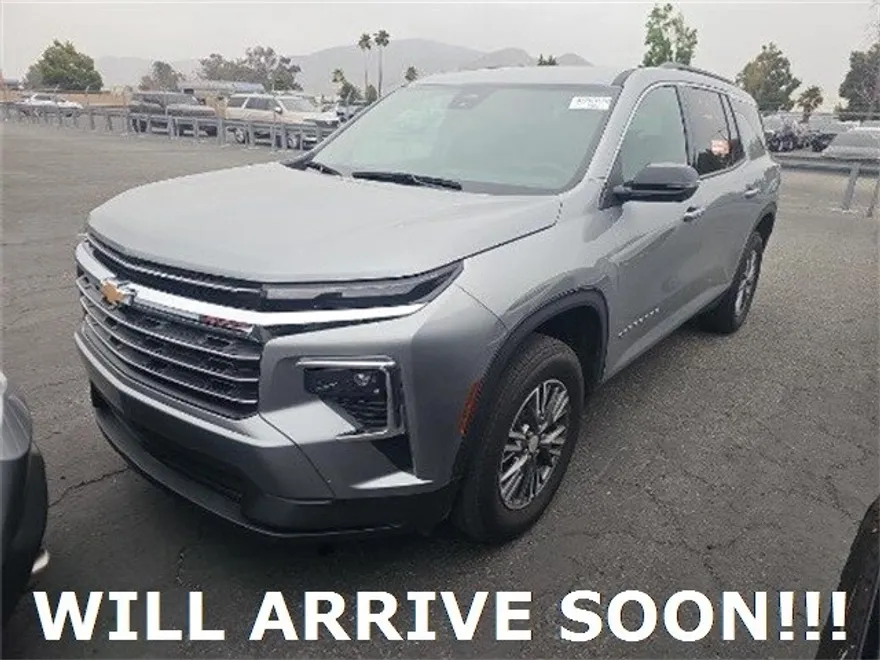 2024 Chevrolet Traverse photo 1