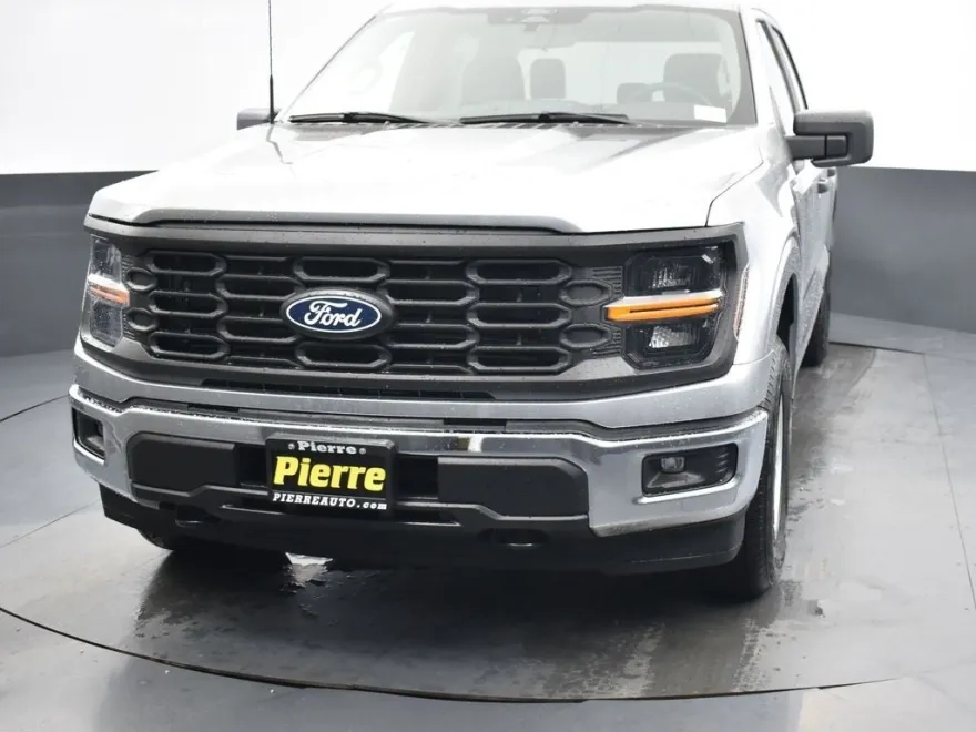 2025 Ford F-150 XL photo 1