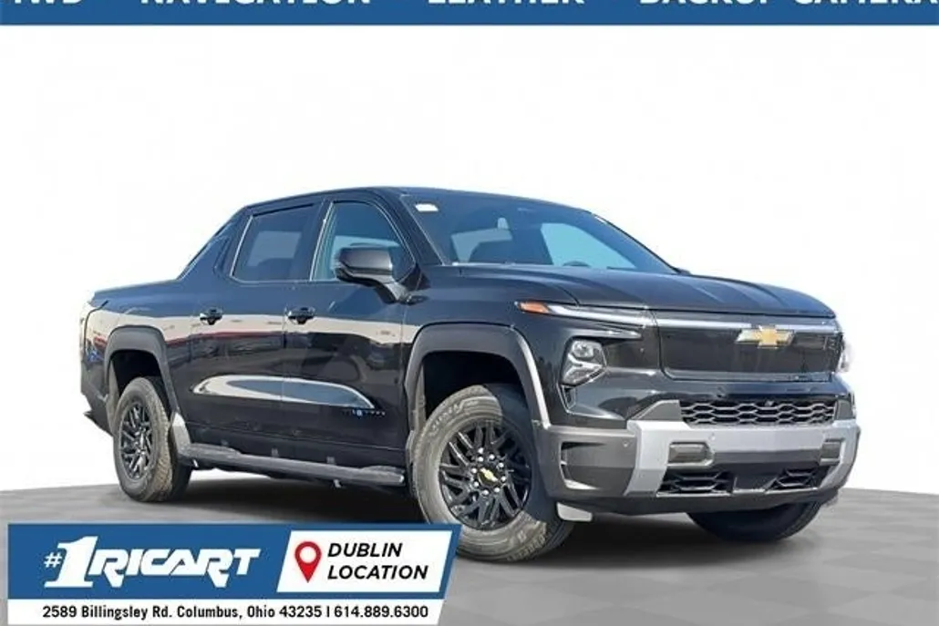 2026 Chevrolet Silverado EV LT photo 1