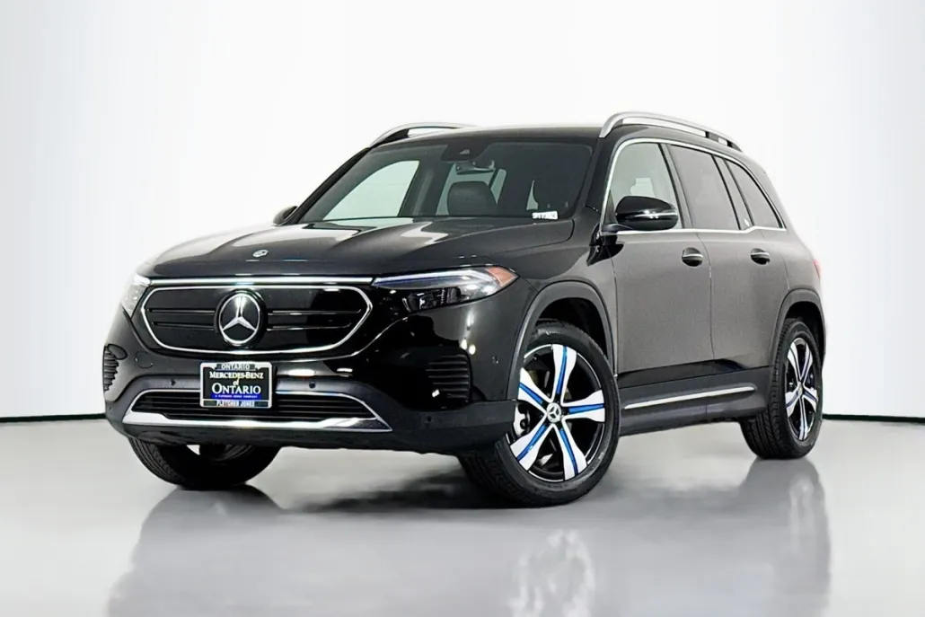 2023 Mercedes Benz EQB 300 4MATIC photo 1
