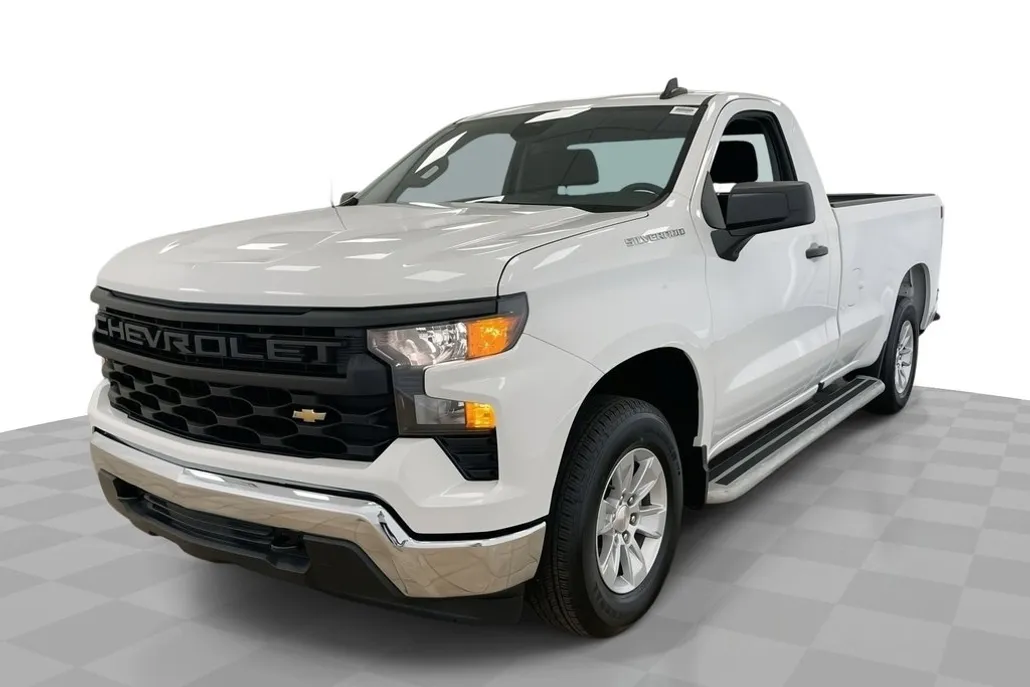 2024 Chevrolet Silverado 1500 photo 1
