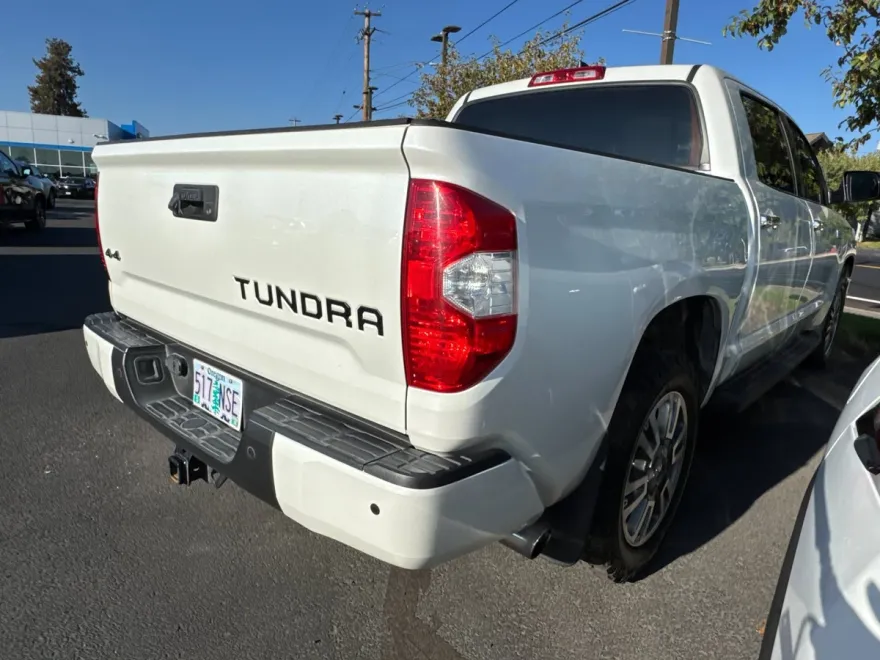 2021 Toyota Tundra Platinum Grade photo 1