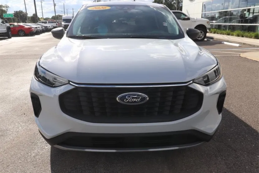 2026 Ford Escape Active photo 1