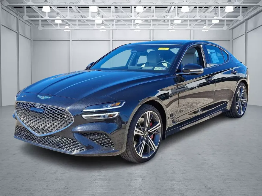 2025 Genesis G70 3.3T Sport Advanced photo 3