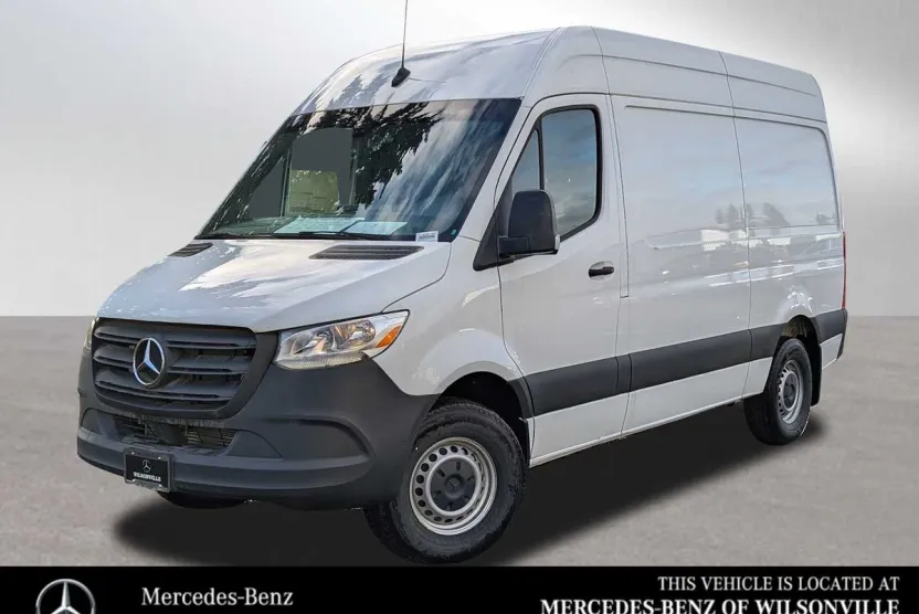 2023 Mercedes Benz Sprinter 2500 Standard Roof photo 1
