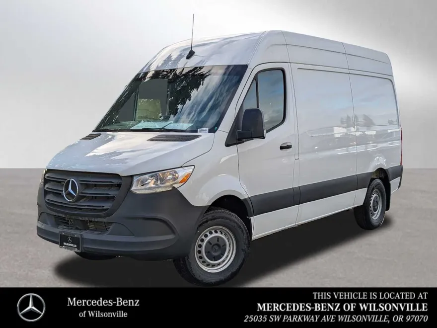 2023 Mercedes Benz Sprinter 2500 Standard Roof photo 1