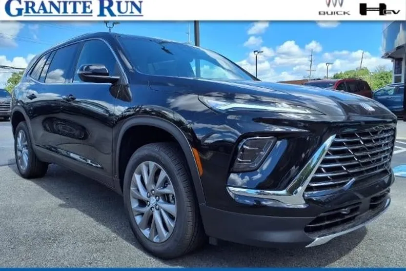 2026 Buick Enclave Preferred photo 1