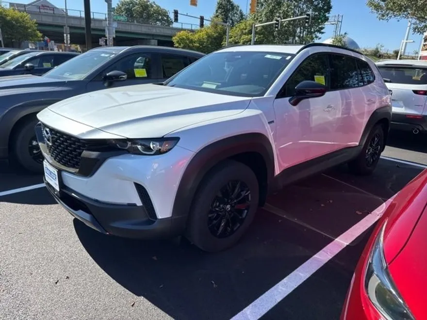 2025 Mazda CX-50 Premium photo 1