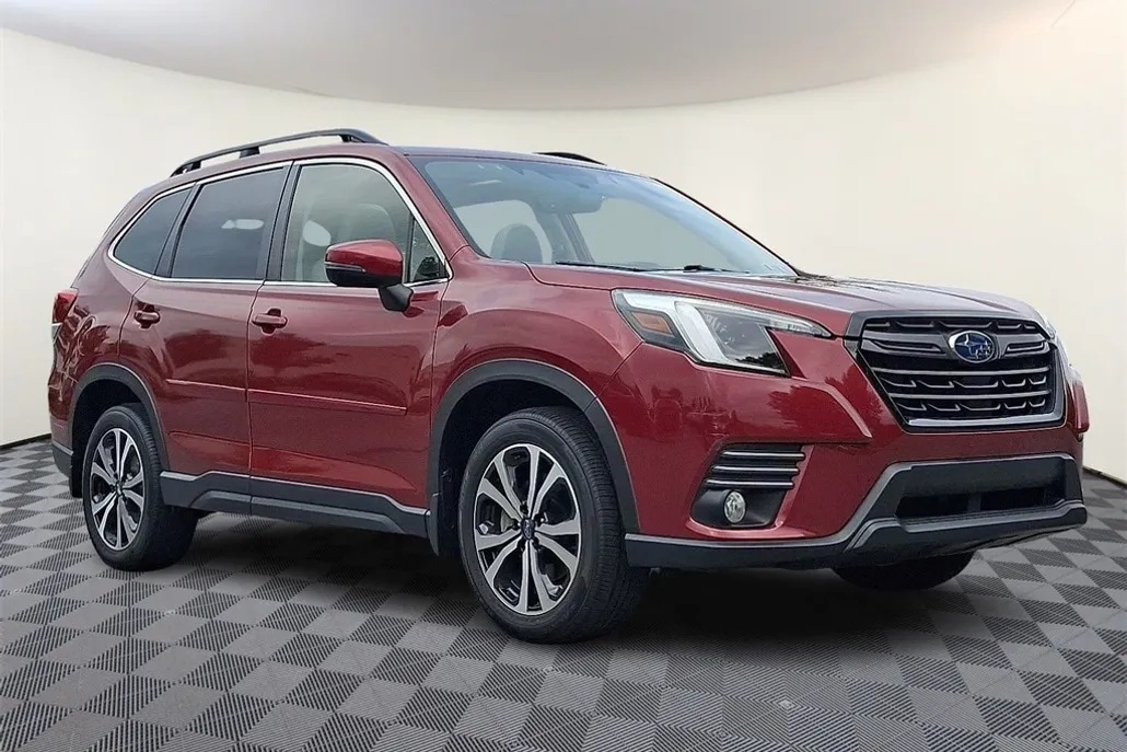 2022 Subaru Forester Limited photo 1
