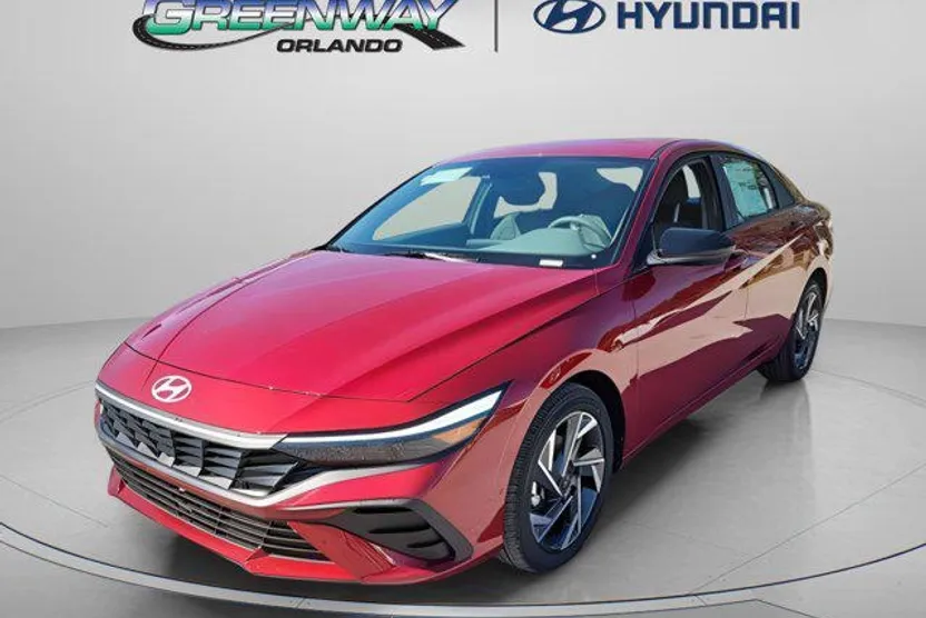 2025 Hyundai Elantra SEL Sport photo 1