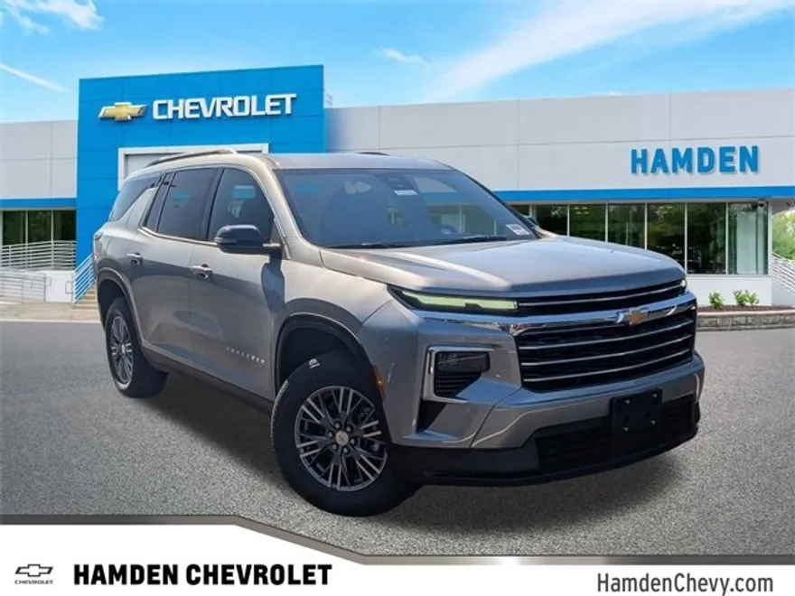 2026 Chevrolet Traverse photo 1