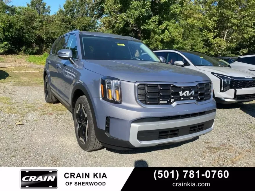 2025 Kia Telluride S photo 1
