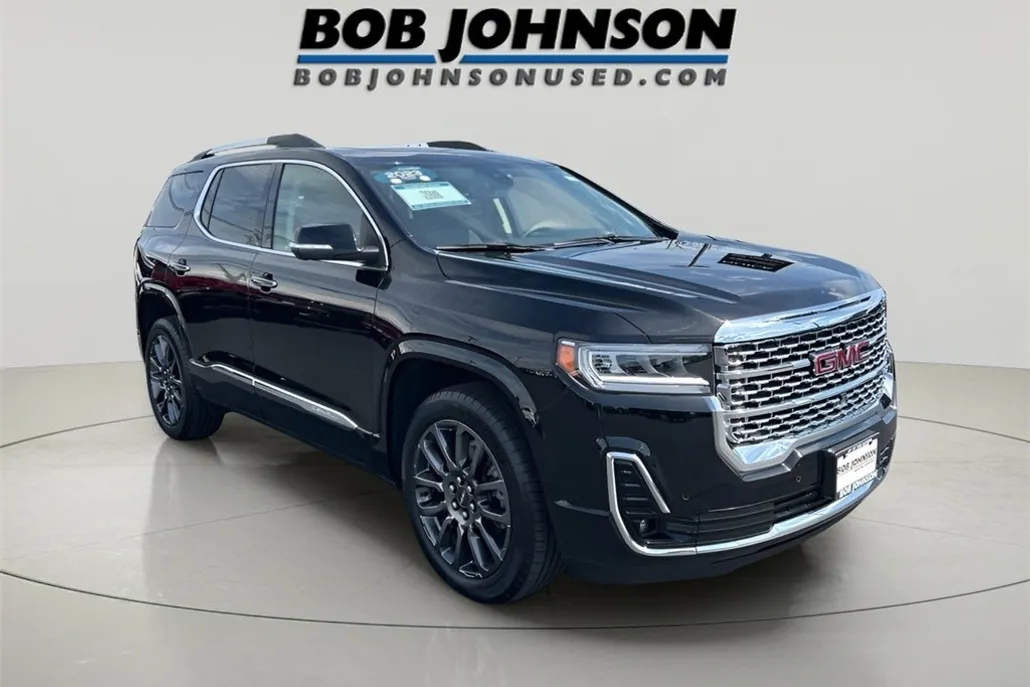 2023 Gmc Acadia Denali photo 1