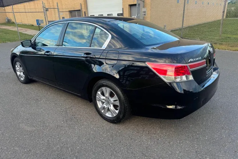 2012 Honda Accord SE photo 1