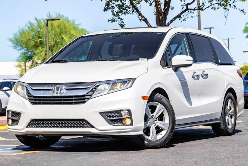 2019 Honda Odyssey EX-L photo 1