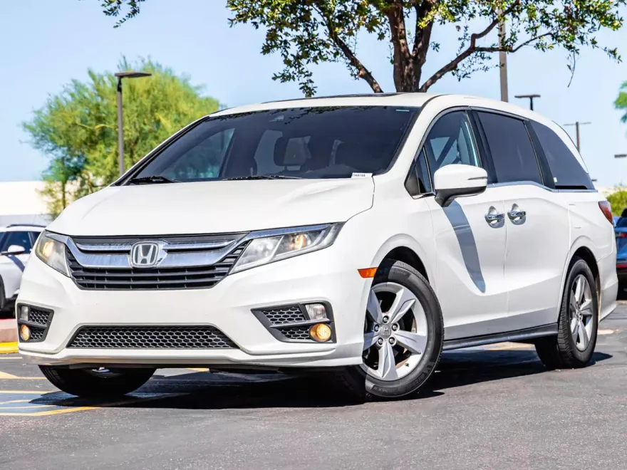 2019 Honda Odyssey EX-L photo 1
