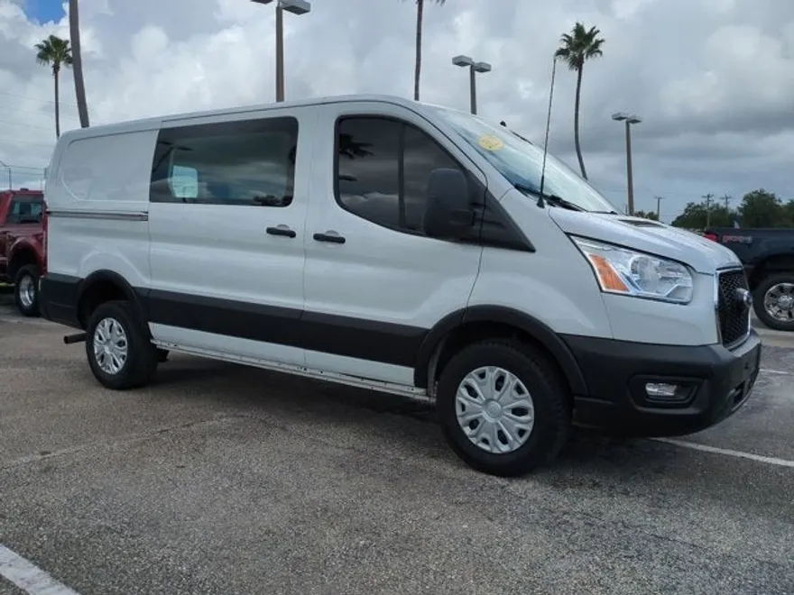 2022 Ford Transit Cargo Van photo 1