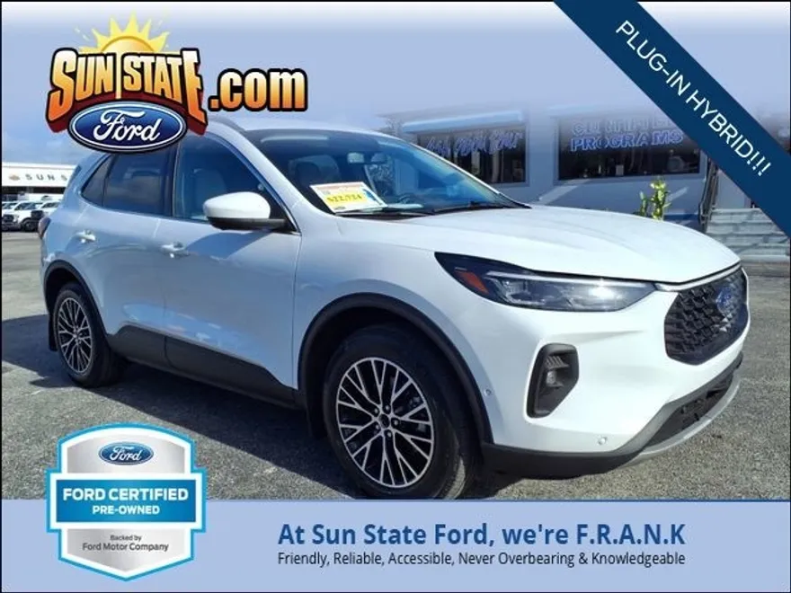 2023 Ford Escape Base photo 1