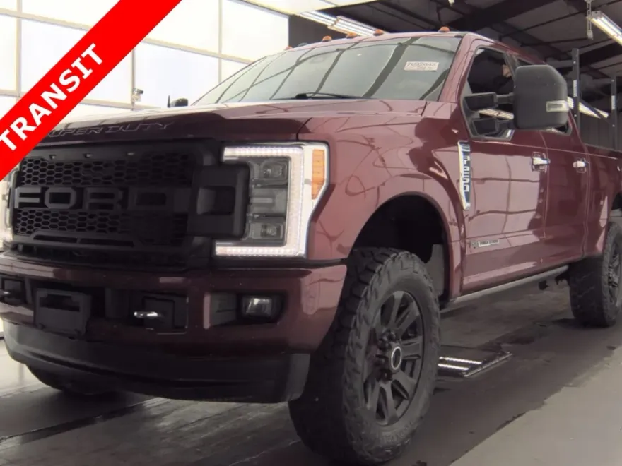 2017 Ford F-250 Platinum photo 1