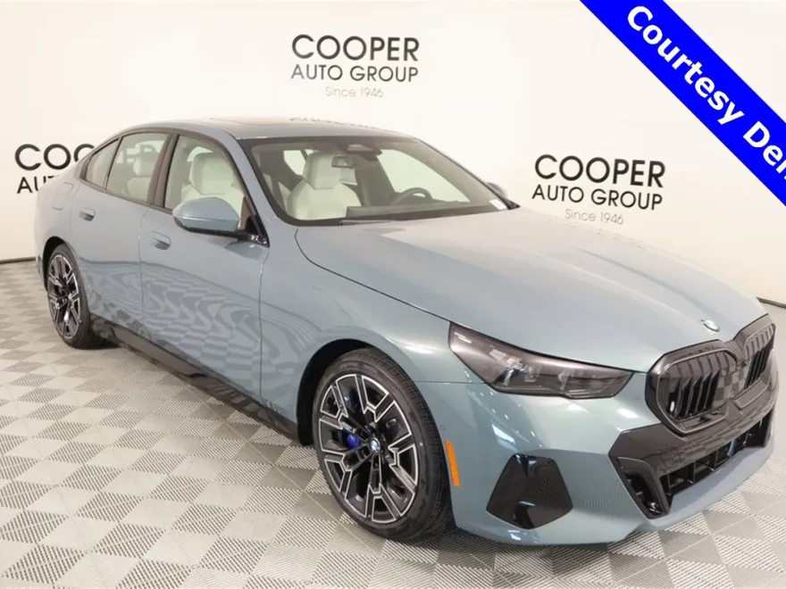2025 Bmw 530i photo 1
