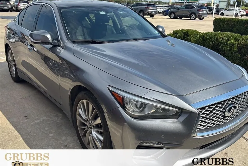 2021 Infiniti Q50 3.0t LUXE photo 1