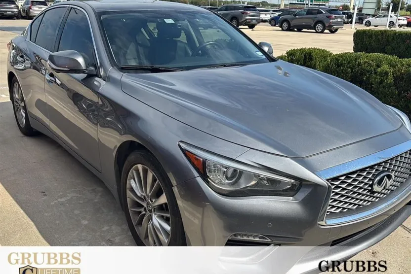 2021 Infiniti Q50 3.0t LUXE photo 1