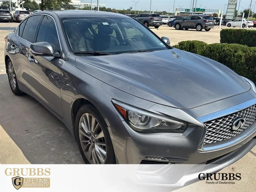 2021 Infiniti Q50 3.0t LUXE photo 1