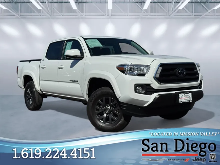 2023 Toyota Tacoma SR5 photo 1
