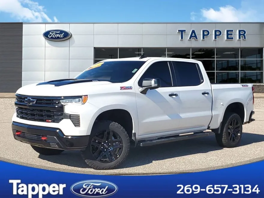 2023 Chevrolet Silverado 1500 LT Trail Boss photo 1