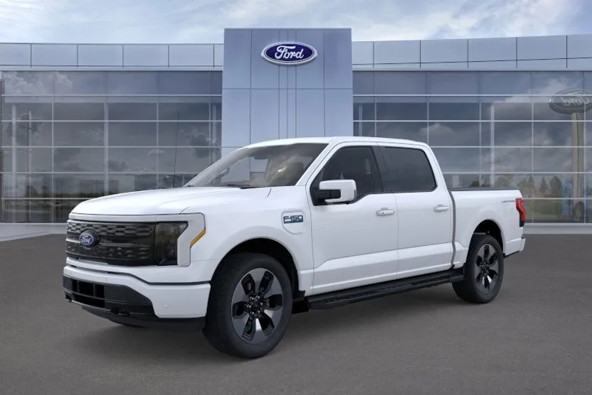 2025 Ford F-150 Lightning Platinum photo 1