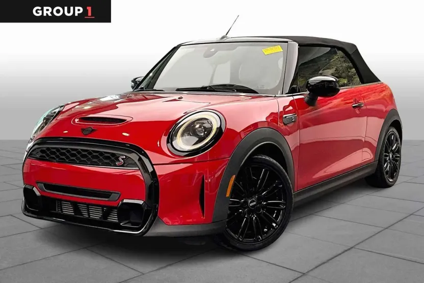 2023 Mini Cooper Convertible S photo 1