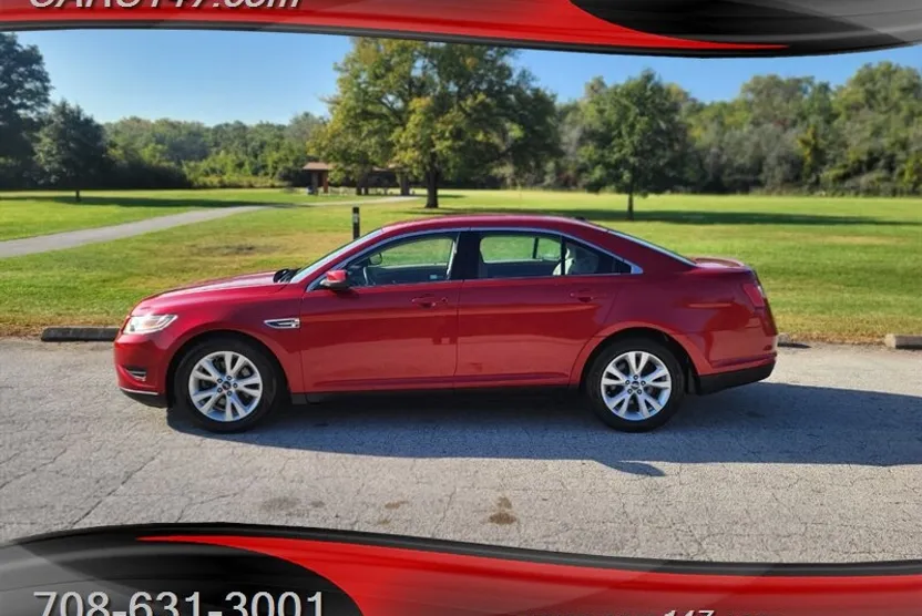 2012 Ford Taurus SEL photo 1