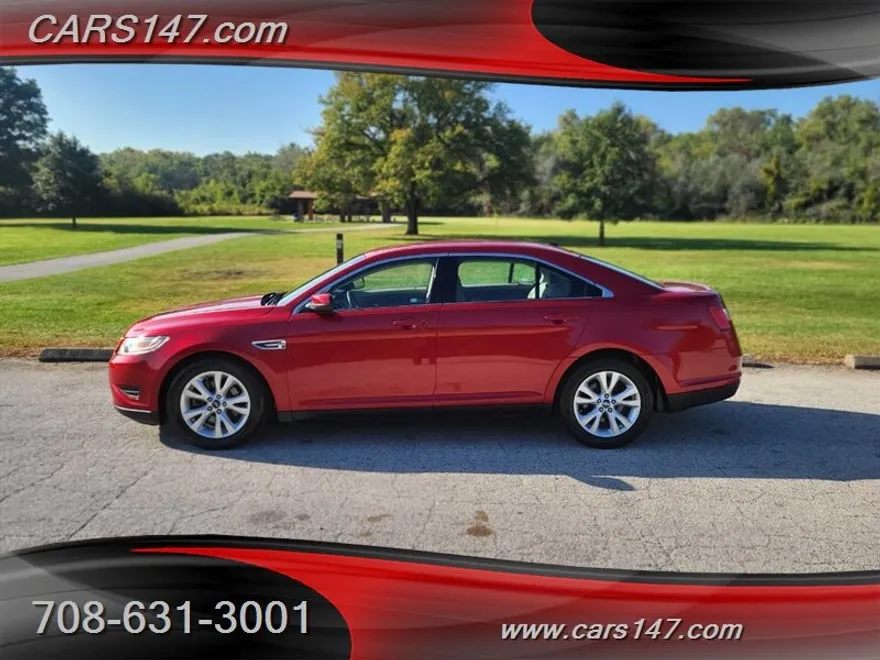 2012 Ford Taurus SEL photo 1