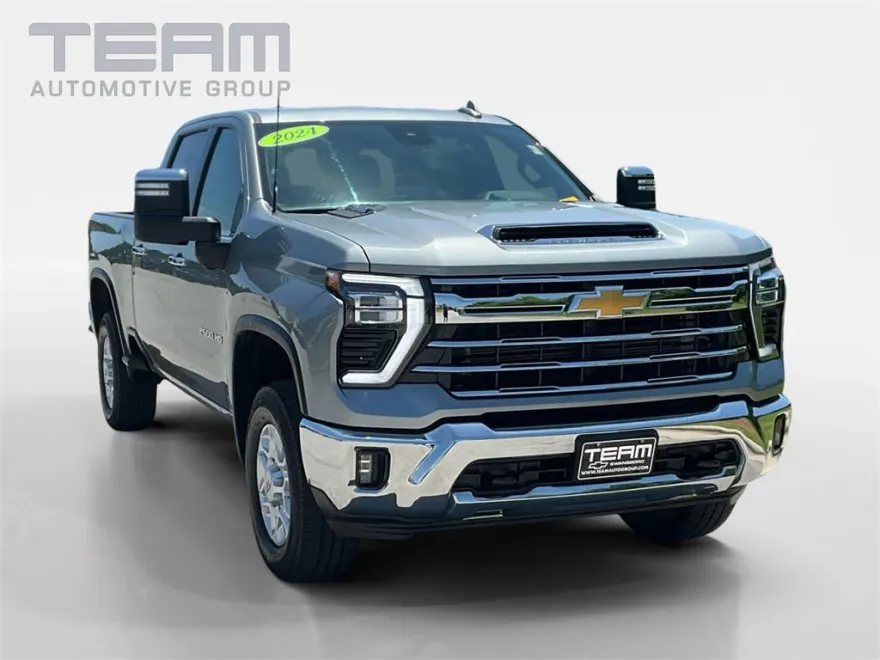 2024 Chevrolet Silverado 2500HD LTZ photo 1