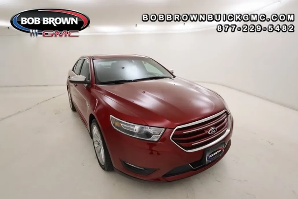 2015 Ford Taurus Limited photo 1
