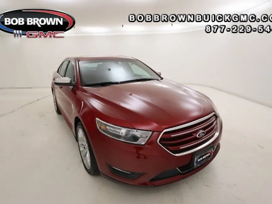2015 Ford Taurus Limited photo 1