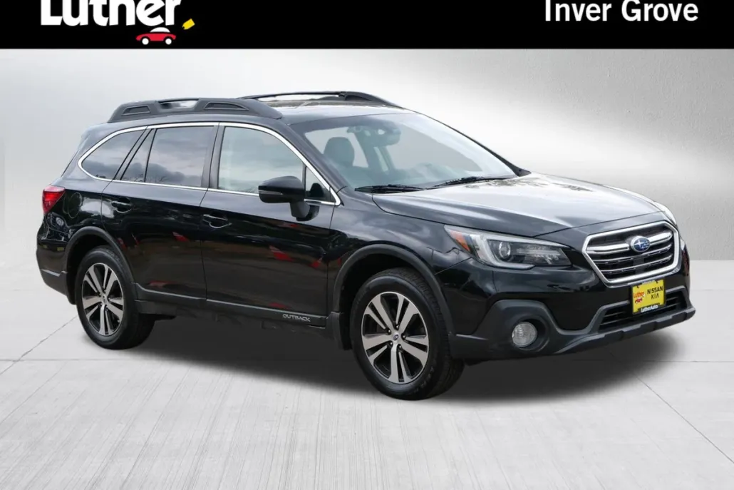 2019 Subaru Outback Limited photo 1