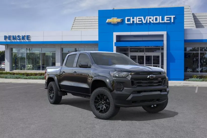 2026 Chevrolet Colorado Trail Boss photo 1