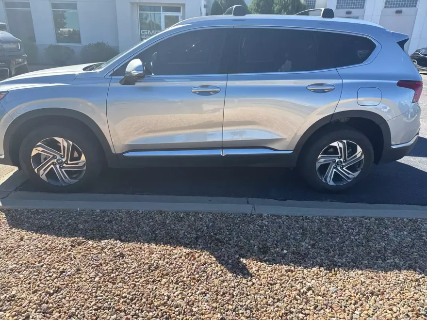 2023 Hyundai Santa Fe SEL Premium photo 1