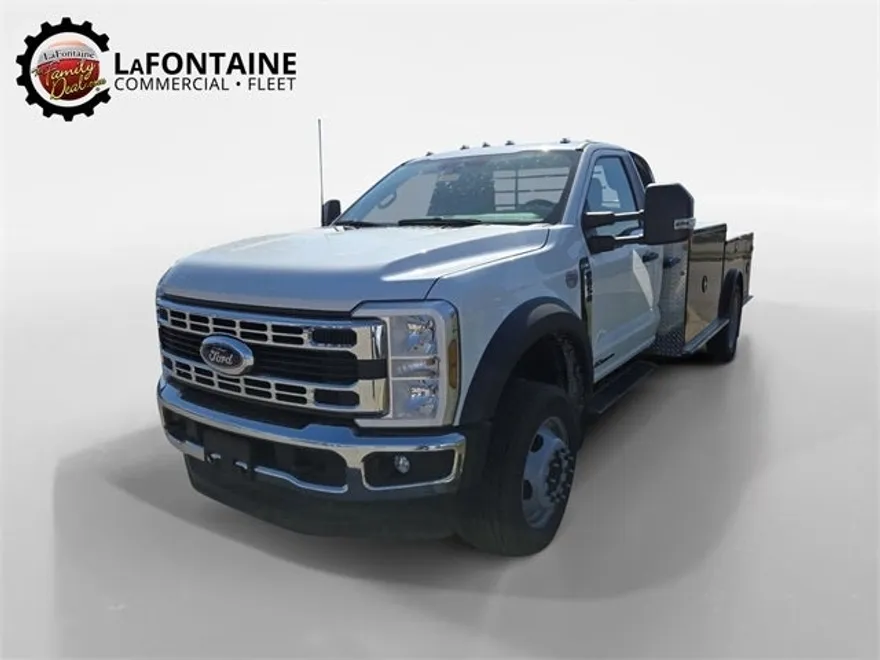 2025 Ford F-450 photo 1