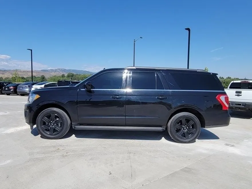 2020 Ford Expedition MAX XLT photo 1