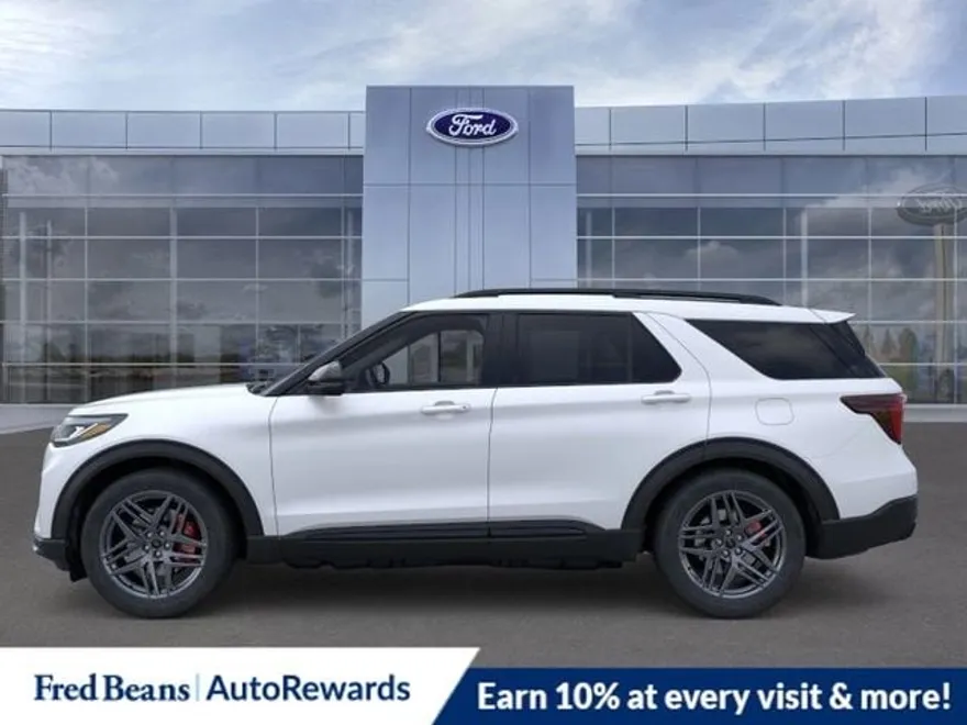 2025 Ford Explorer ST photo 1