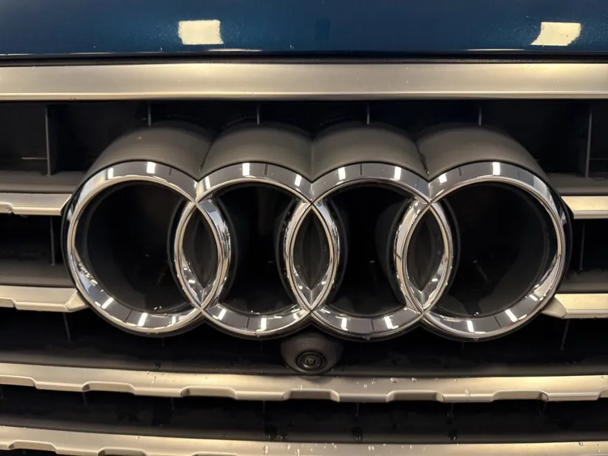 2018 Audi Q7 3.0T Premium Plus photo 2
