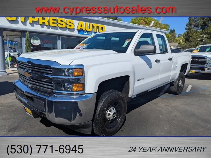 2015 Chevrolet Silverado 2500HD photo 1