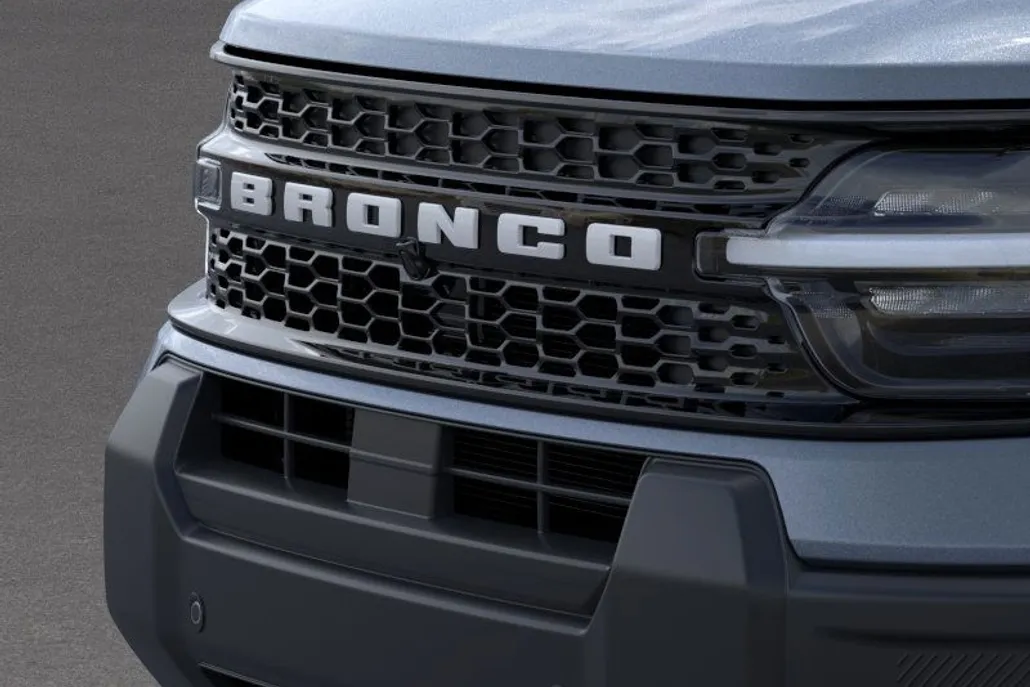 2025 Ford Bronco Sport Outer Banks photo 16