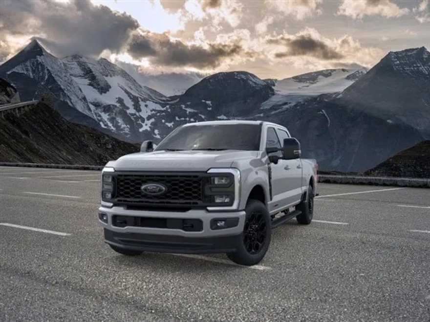 2025 Ford F-350 photo 1