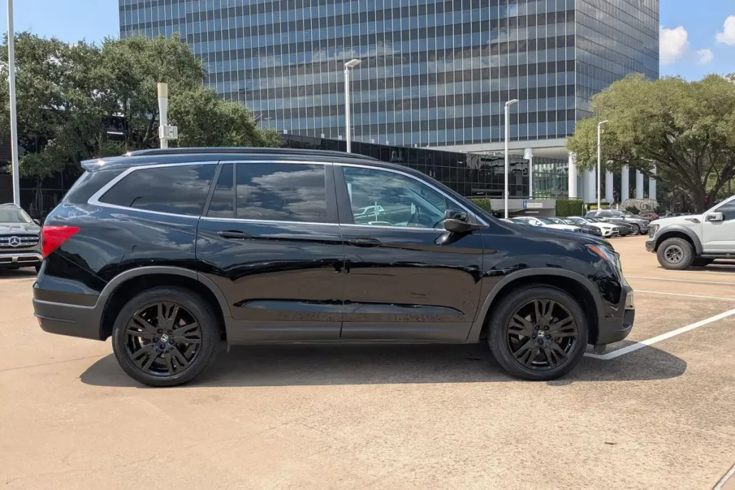 2022 Honda Pilot Special Edition photo 1