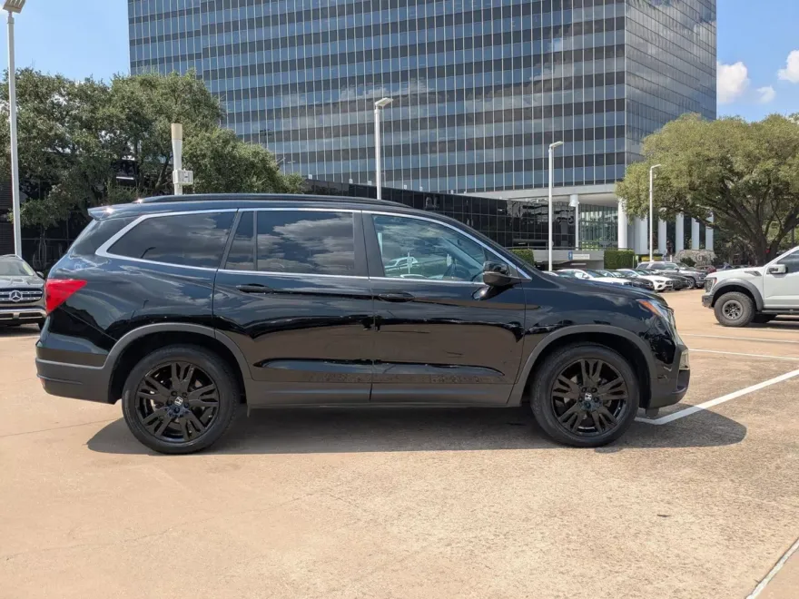 2022 Honda Pilot Special Edition photo 1