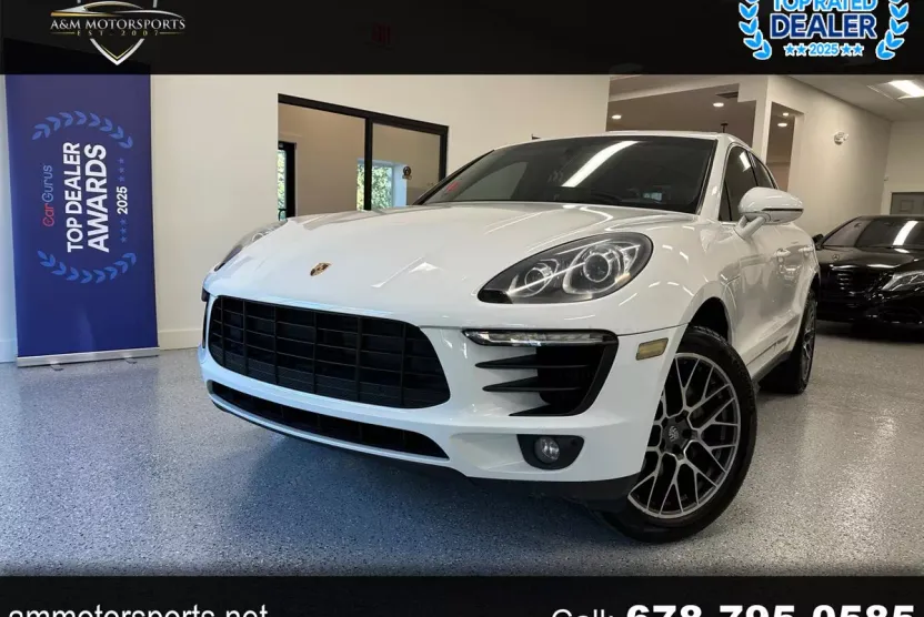 2016 Porsche Macan S photo 1