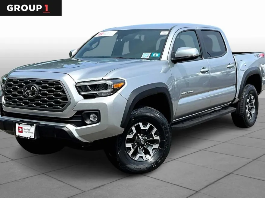 2023 Toyota Tacoma TRD photo 1